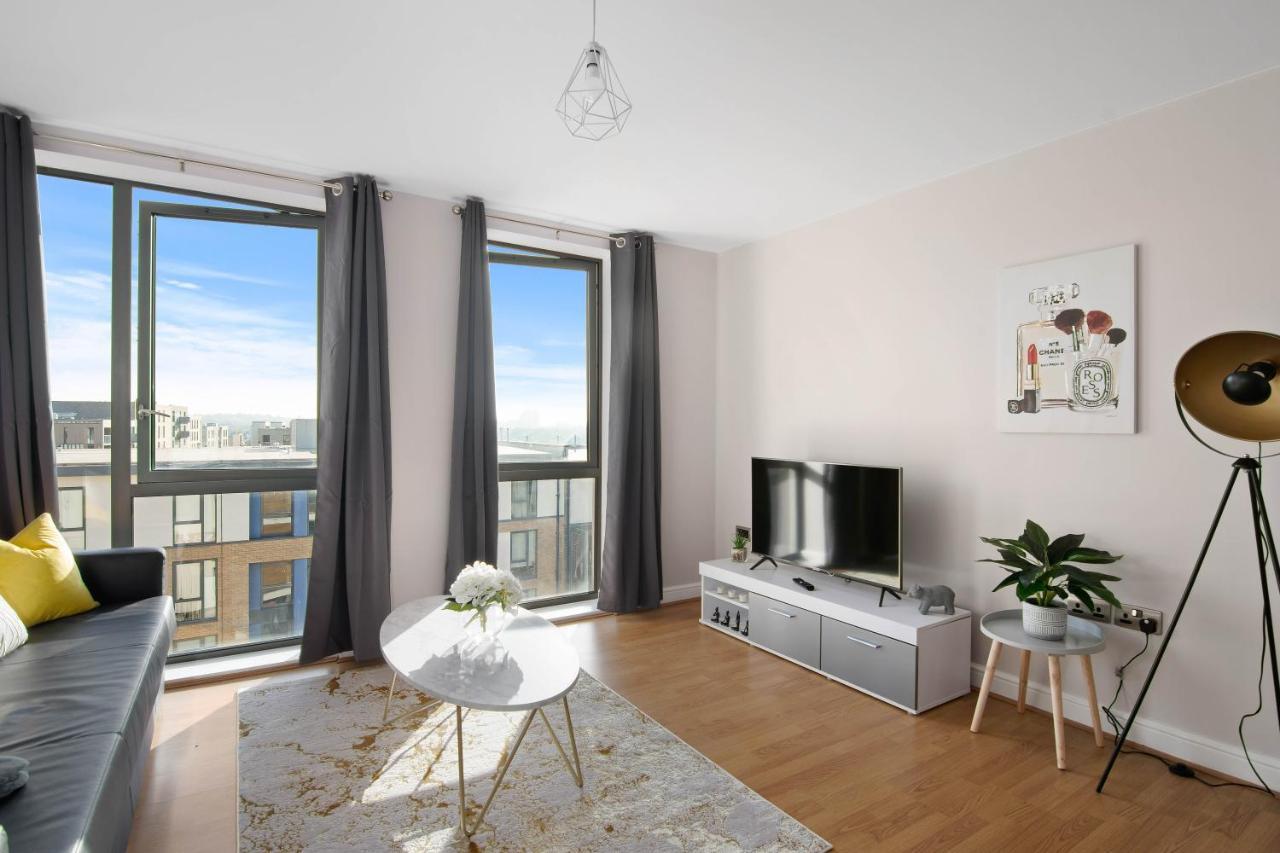 Spacious & Cosy, Netflix, Parking, Colindale Station 亨顿 外观 照片