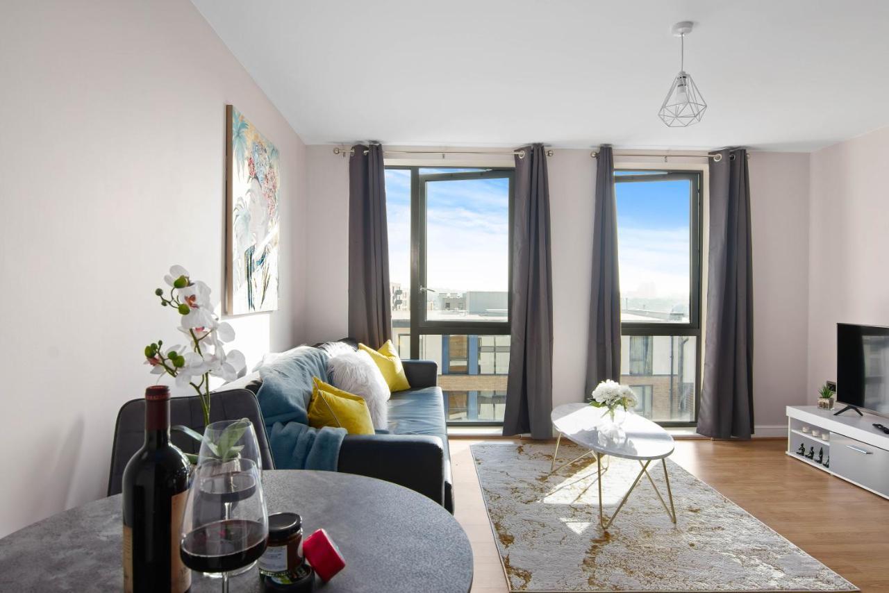 Spacious & Cosy, Netflix, Parking, Colindale Station 亨顿 外观 照片
