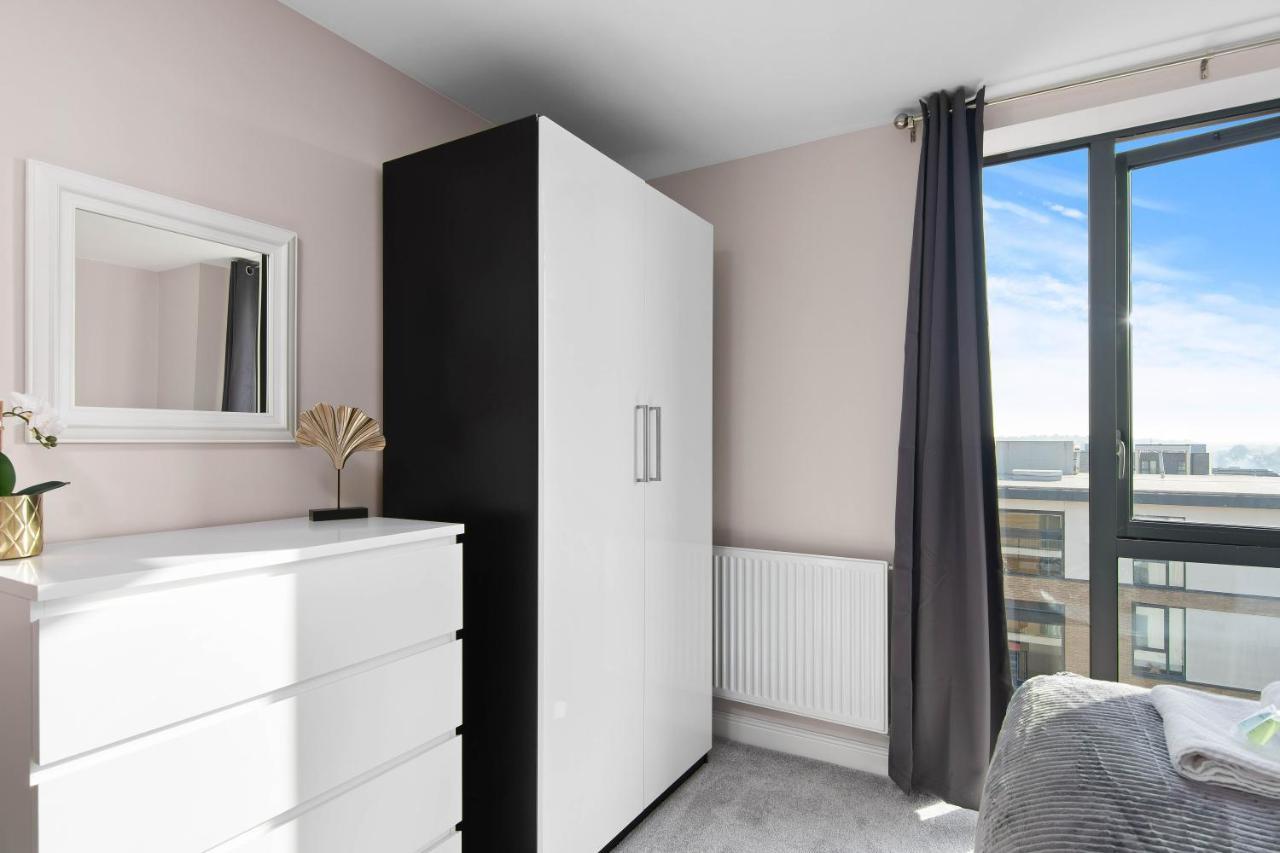 Spacious & Cosy, Netflix, Parking, Colindale Station 亨顿 外观 照片