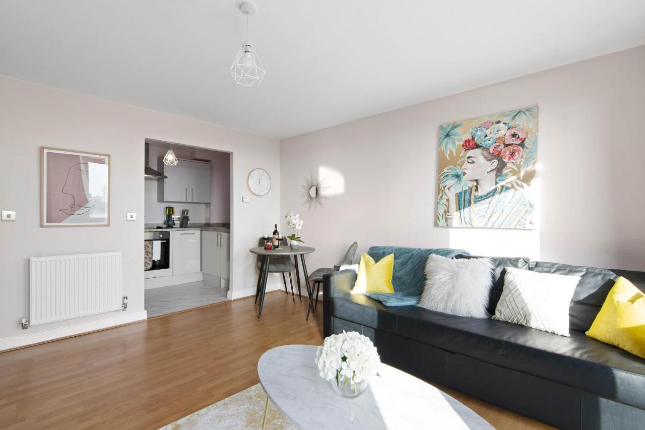 Spacious & Cosy, Netflix, Parking, Colindale Station 亨顿 外观 照片